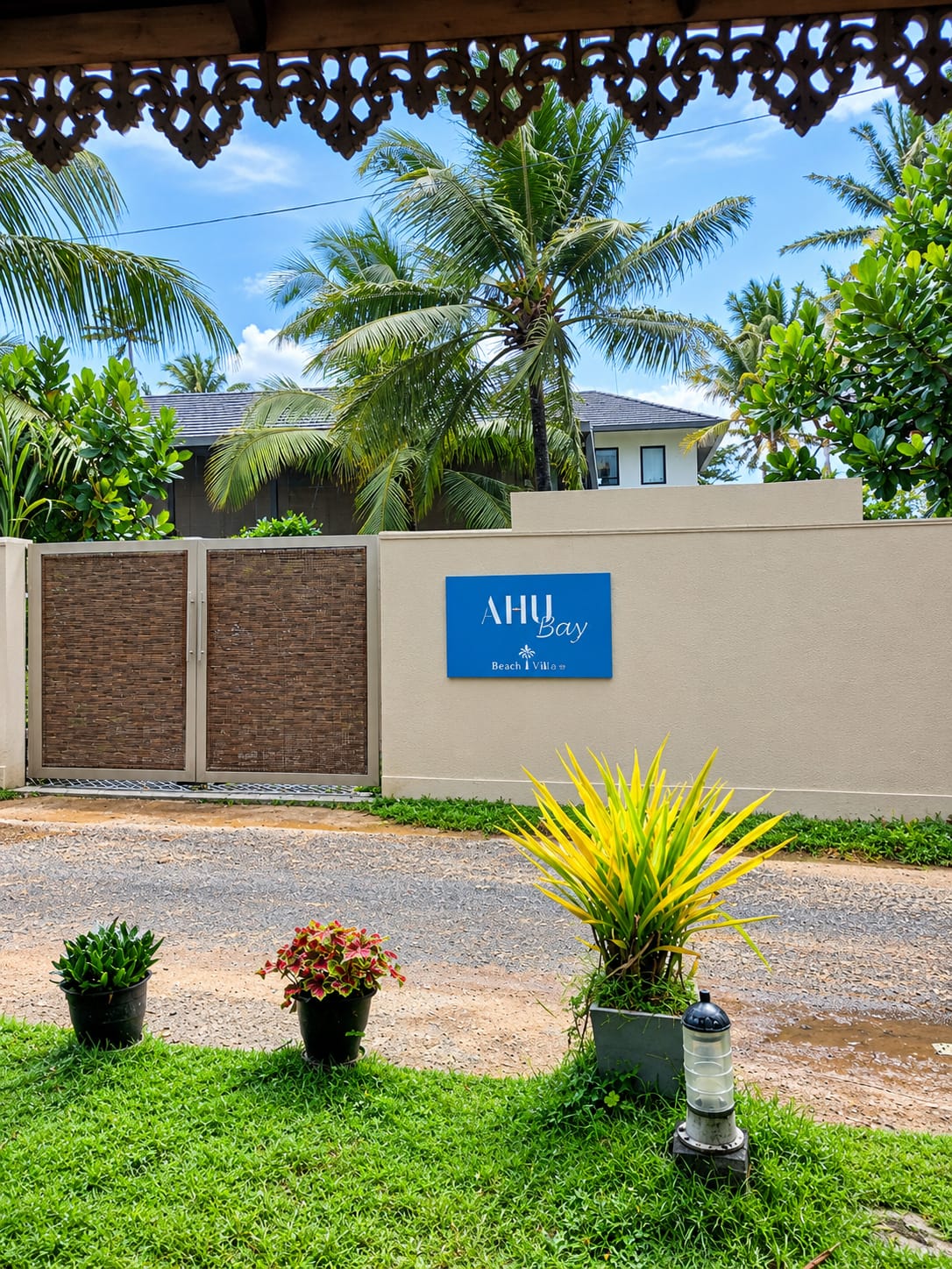 Ahu bay hotel - ahungalla
